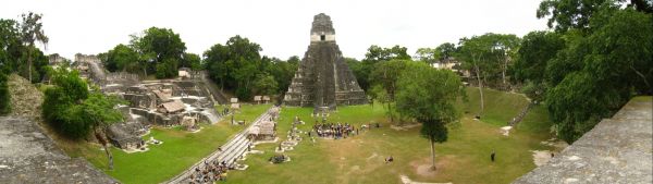 Tikal_5622-5625_T.jpg