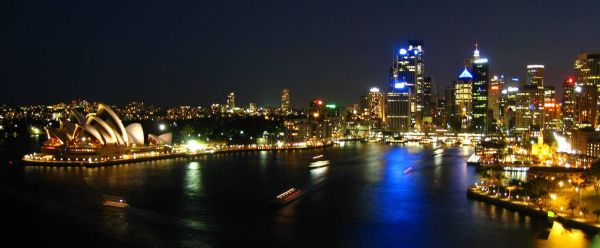 IMG_0371R_sydney_harbour.JPG