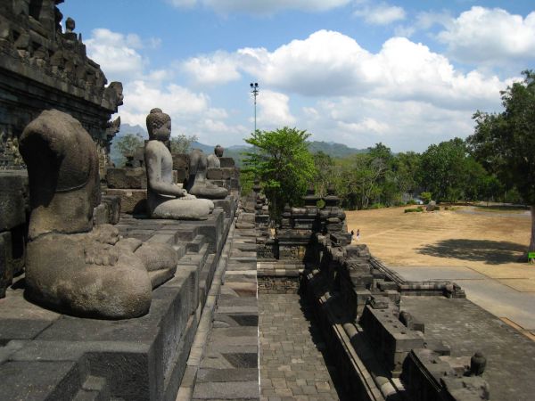 IMG_7160_borobudur.JPG