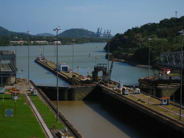 IMG_6048_canal_de_panama.JPG