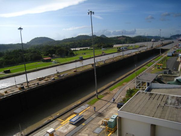 IMG_6096_canal_de_panama.JPG